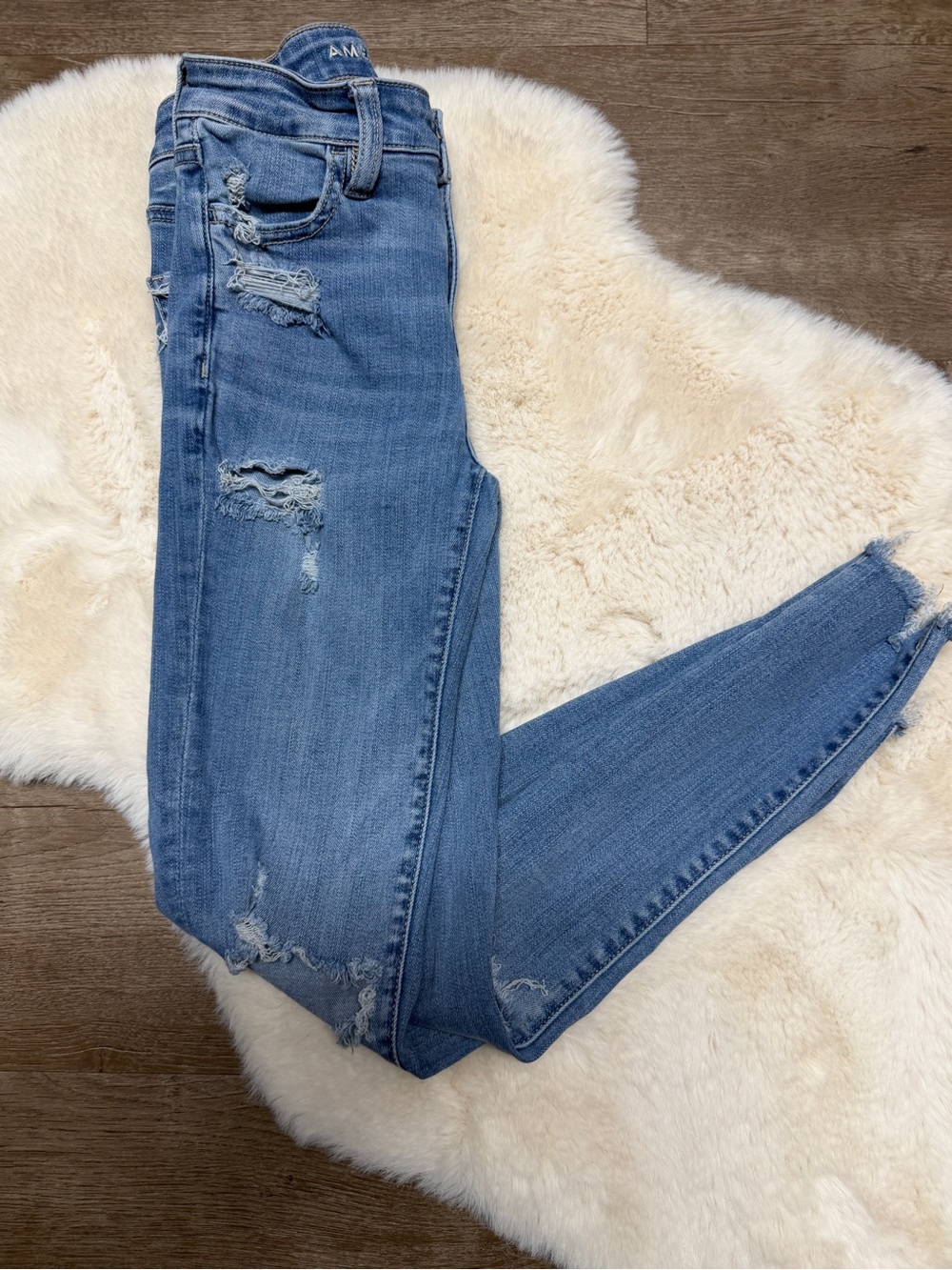 American Eagle Distressed Skinny Jeans